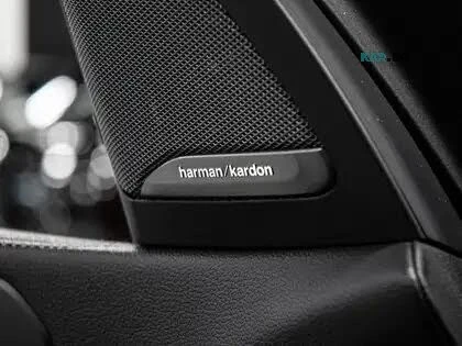 BMW X5 M40i* 360 КАМЕРА* ПАМЕТ* HARMAN KARDON* ВЪЗДУХ, снимка 14 - Автомобили и джипове - 56017596