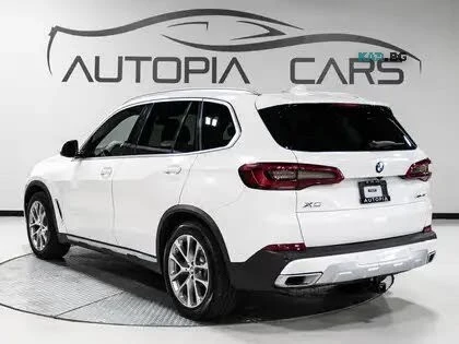 BMW X5 M40i* 360 КАМЕРА* ПАМЕТ* HARMAN KARDON* ВЪЗДУХ, снимка 6 - Автомобили и джипове - 56017596