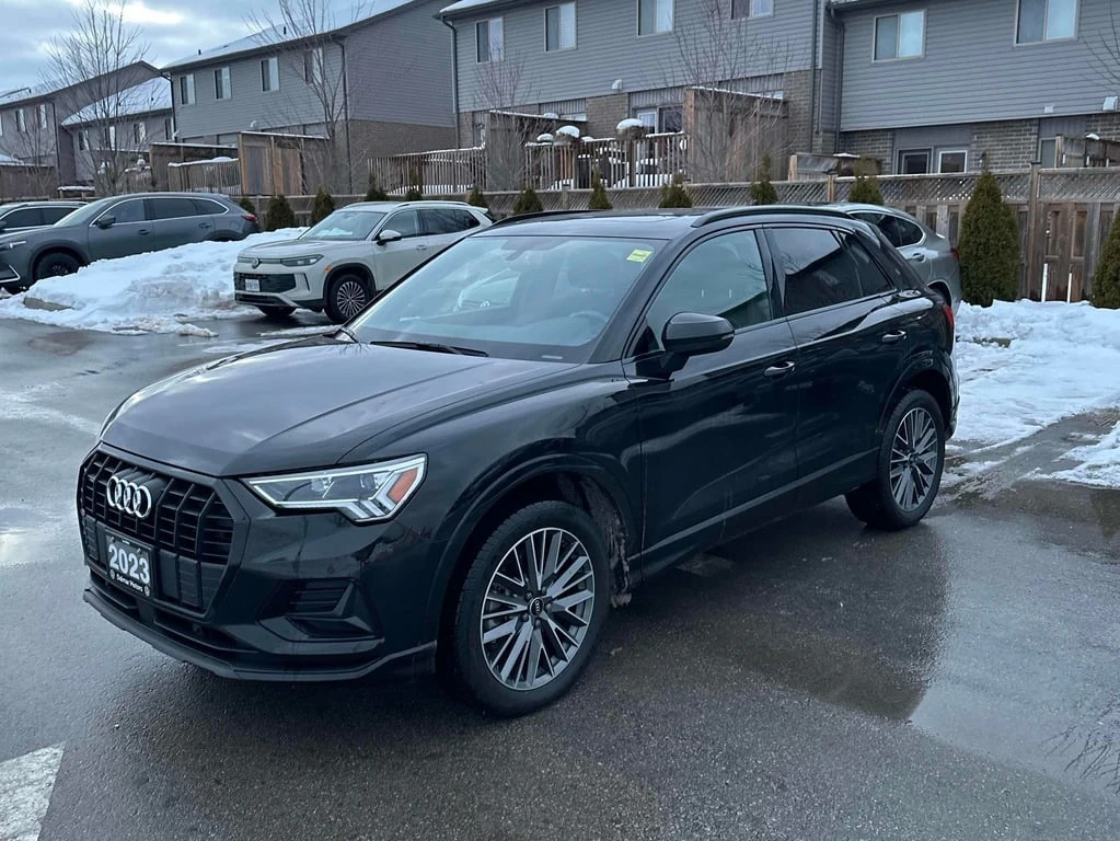 Audi Q3 * Komfort * CARFAX * БЕЗ ПЪРВОНАЧАЛНА ВНОСКА, снимка 1