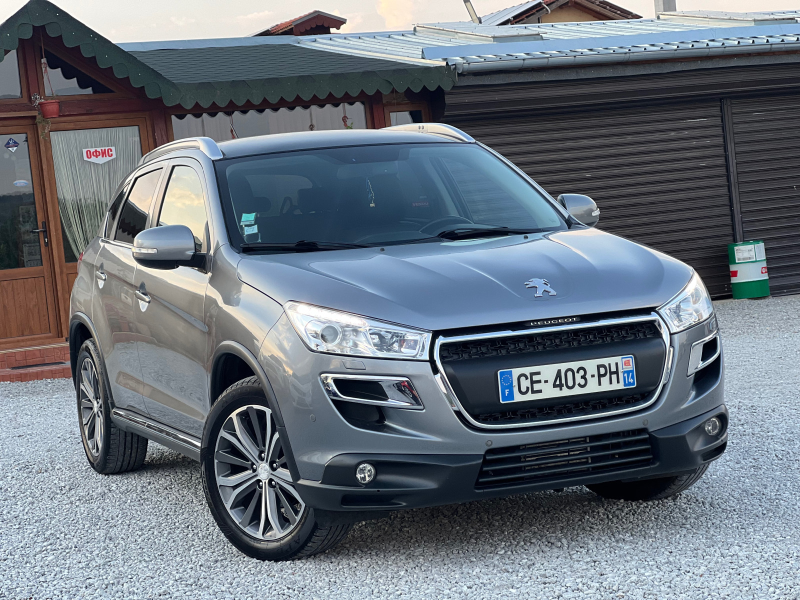 Peugeot 4008 1.8HDi 4x4 КЕЙЛЕС КОЖА ПАНО КАМ - изображение 3