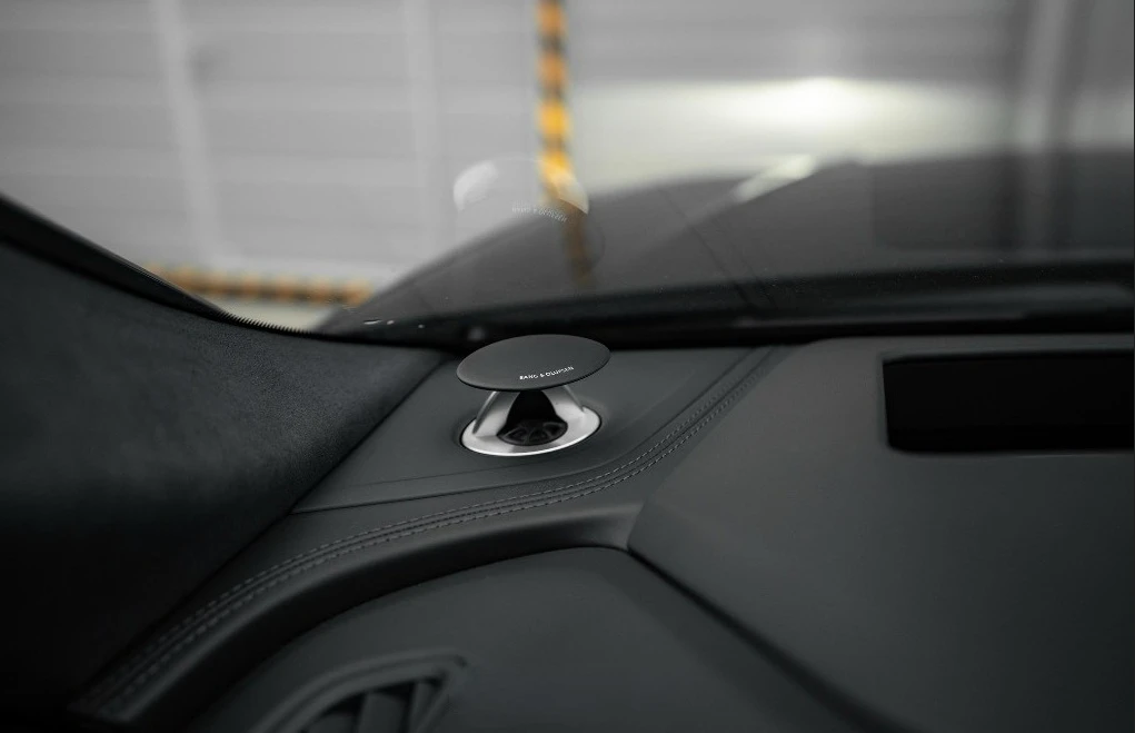 Audi RSQ8  - изображение 7