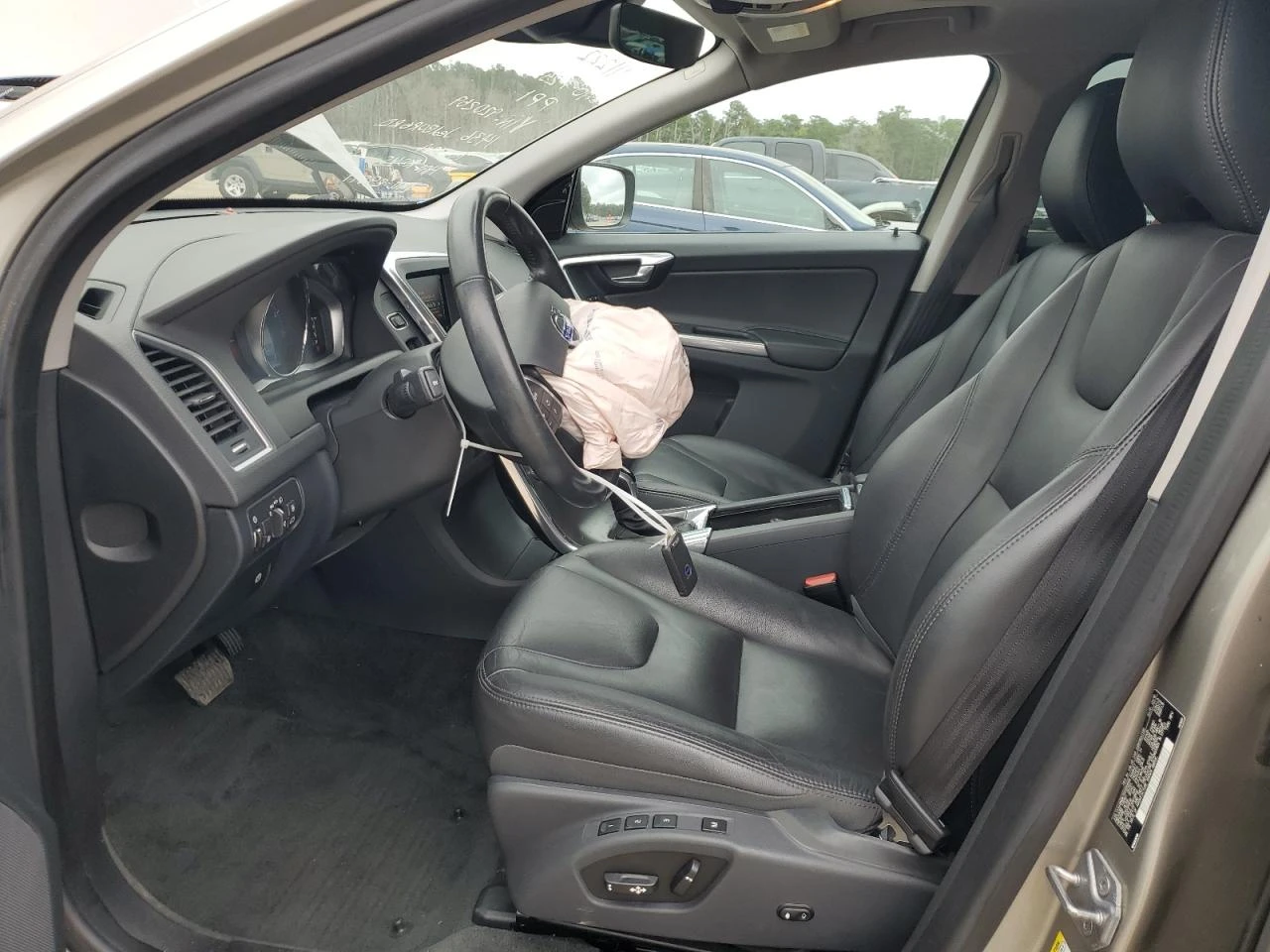 Volvo XC60 2.0* T5 PREMIER* РЕАЛНИ КМ - изображение 8