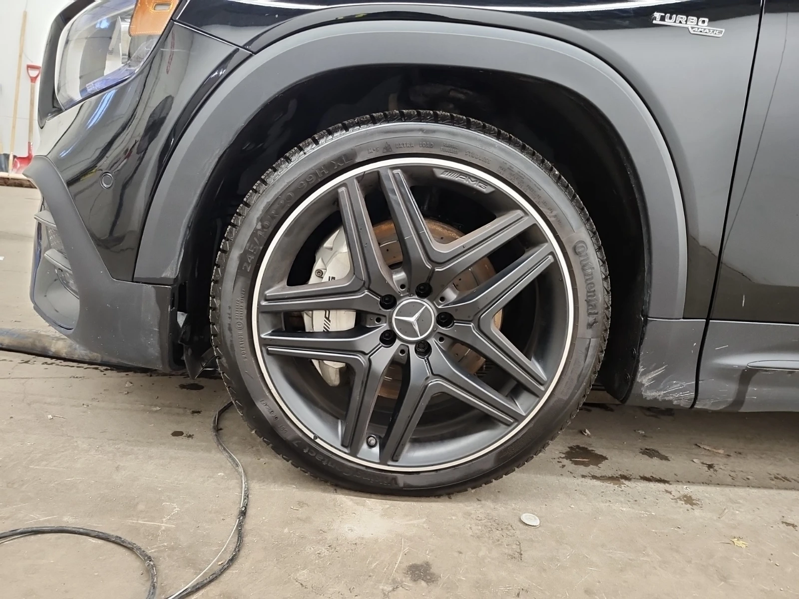 Mercedes-Benz GLB35AMG 4MATIC SUV, снимка 8 - Автомобили и джипове - 54459708