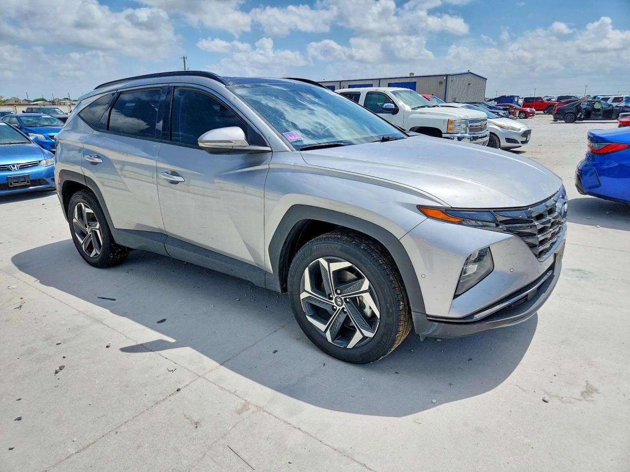 Hyundai Tucson 1.6l Limited, снимка 4 - Автомобили и джипове - 55092180