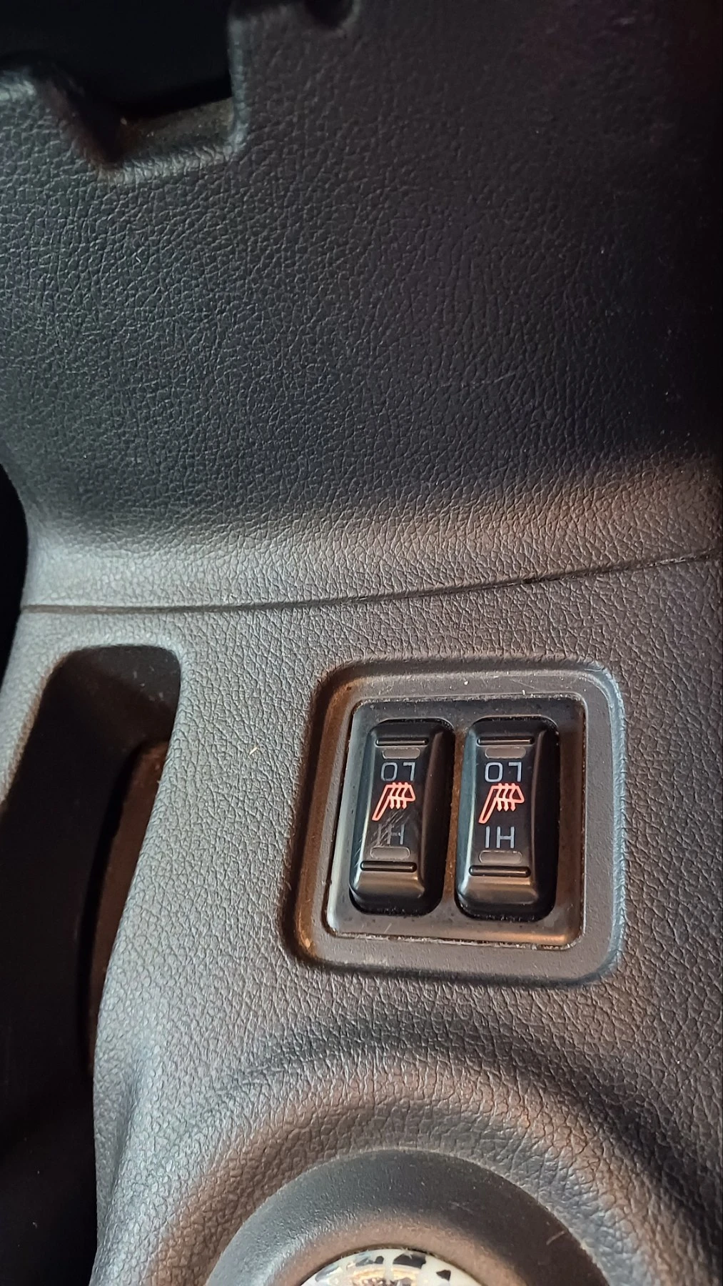 Mitsubishi Outlander, снимка 14 - Автомобили и джипове - 55725611