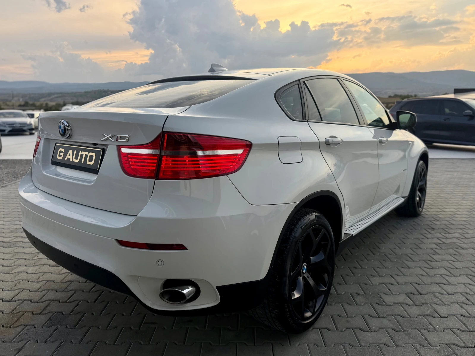 BMW X6 3.5 xd СОБСТВЕН ЛИЗИНГ !!!, снимка 5 - Автомобили и джипове - 55949301