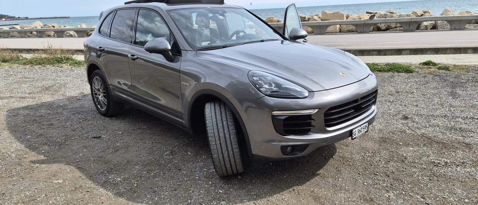 Porsche Cayenne, снимка 13 - Автомобили и джипове - 56083857