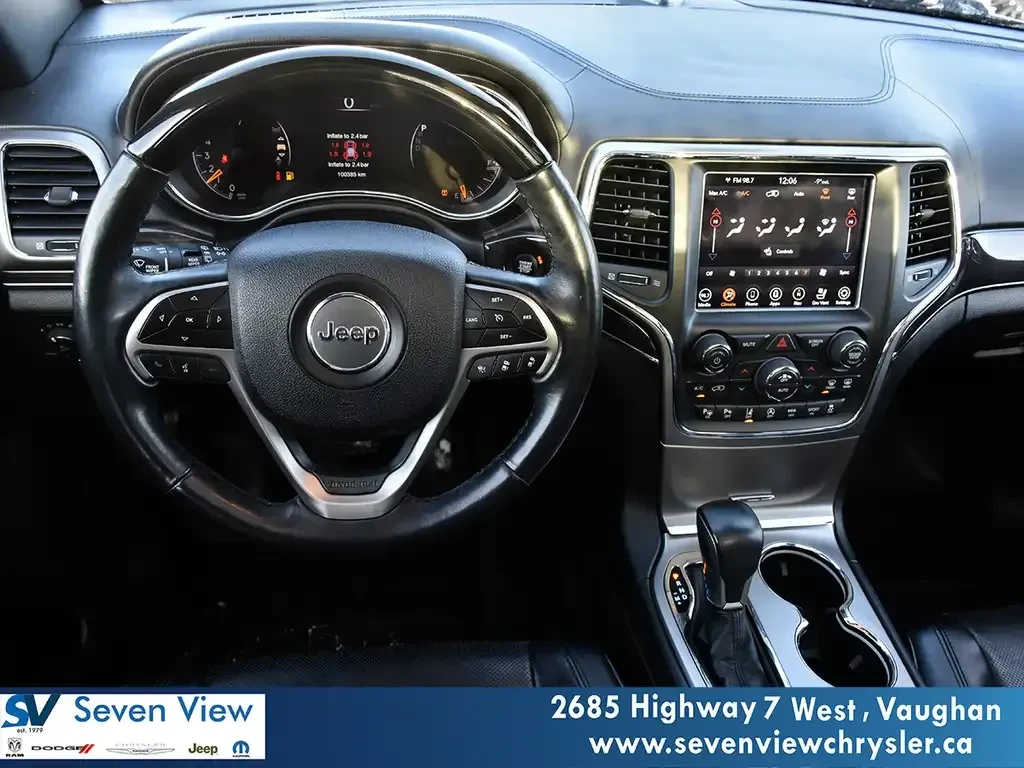 Jeep Grand cherokee Overland 4x4 | Safety Group | Панорама | Въздушно , снимка 8 - Автомобили и джипове - 56131309