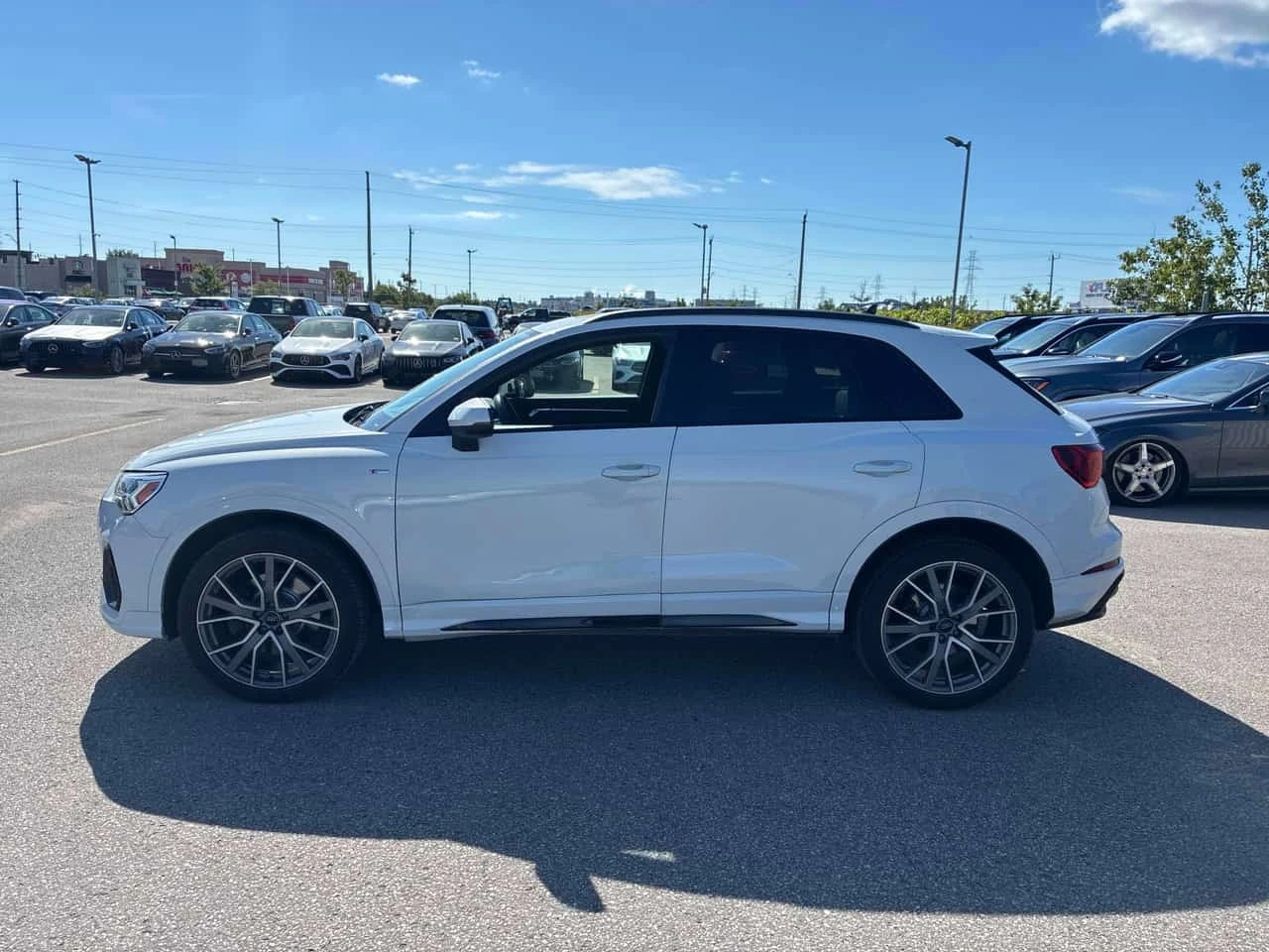 Audi Q3 * Technik * CARFAX * ����� �� ����������� | Mobile.bg � ����������� 2