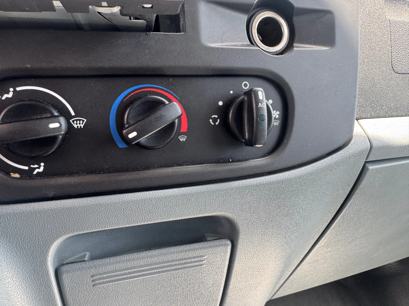 Ford Transit | Mobile.bg � ����������� 4