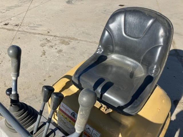 Багер Cat CAT 010CR - РАЗШИРЯЕМИ ВЕРИГИ - ОЧАКВАН 14.04.2026, снимка 8 - Индустриална техника - 52818528