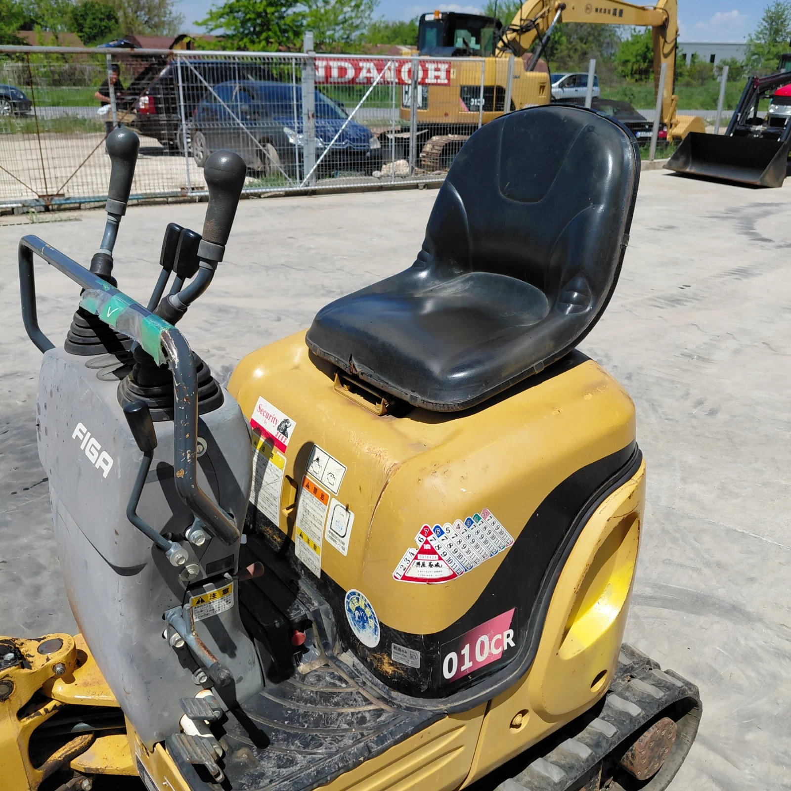 Багер Cat 010CR * ТОП ЦЕНА, 1800 мч * , снимка 10 - Индустриална техника - 52818528