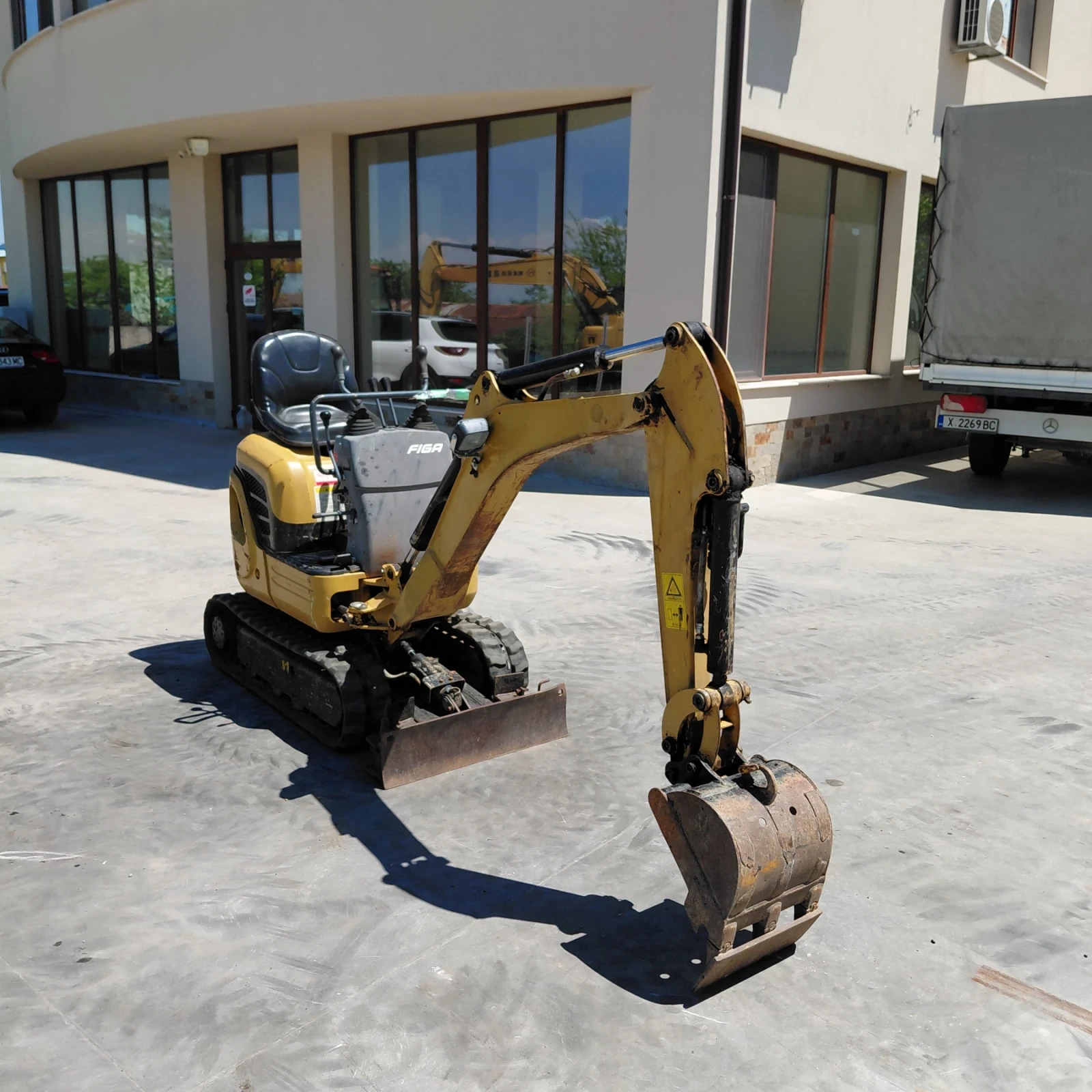 Багер Cat 010CR * ТОП ЦЕНА, 1800 мч * , снимка 8 - Индустриална техника - 52818528