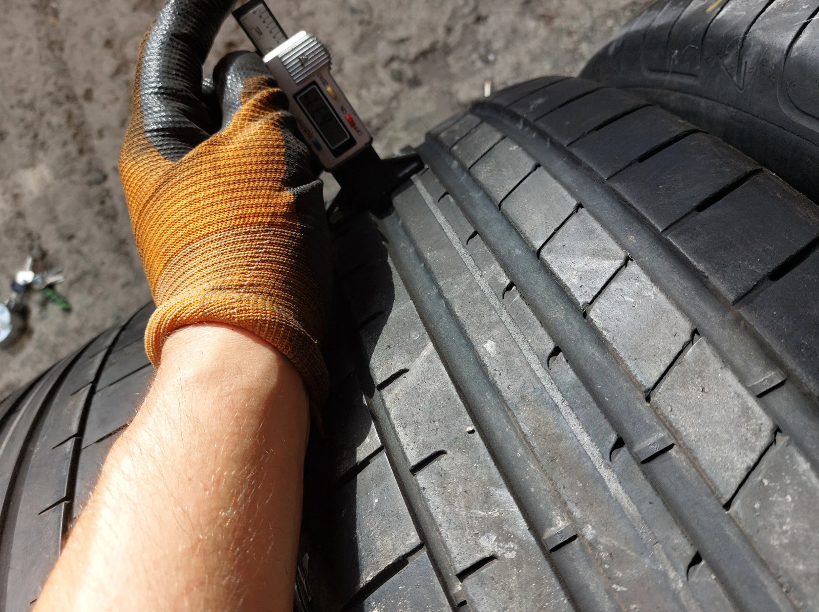  235/55R19 | Mobile.bg   4