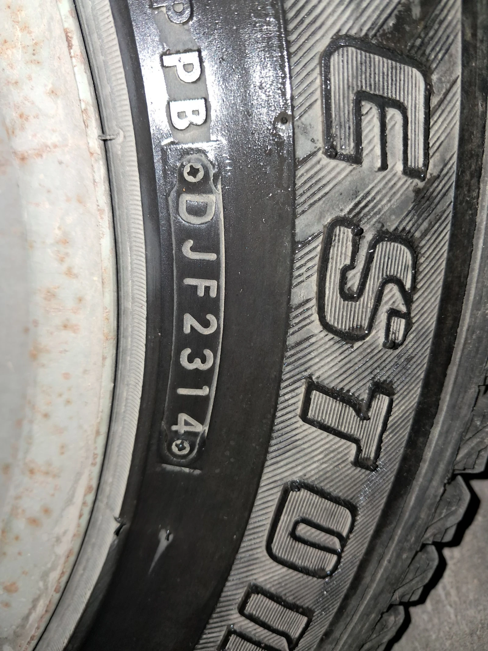    175/80R16  Lada Niva | Mobile.bg   6