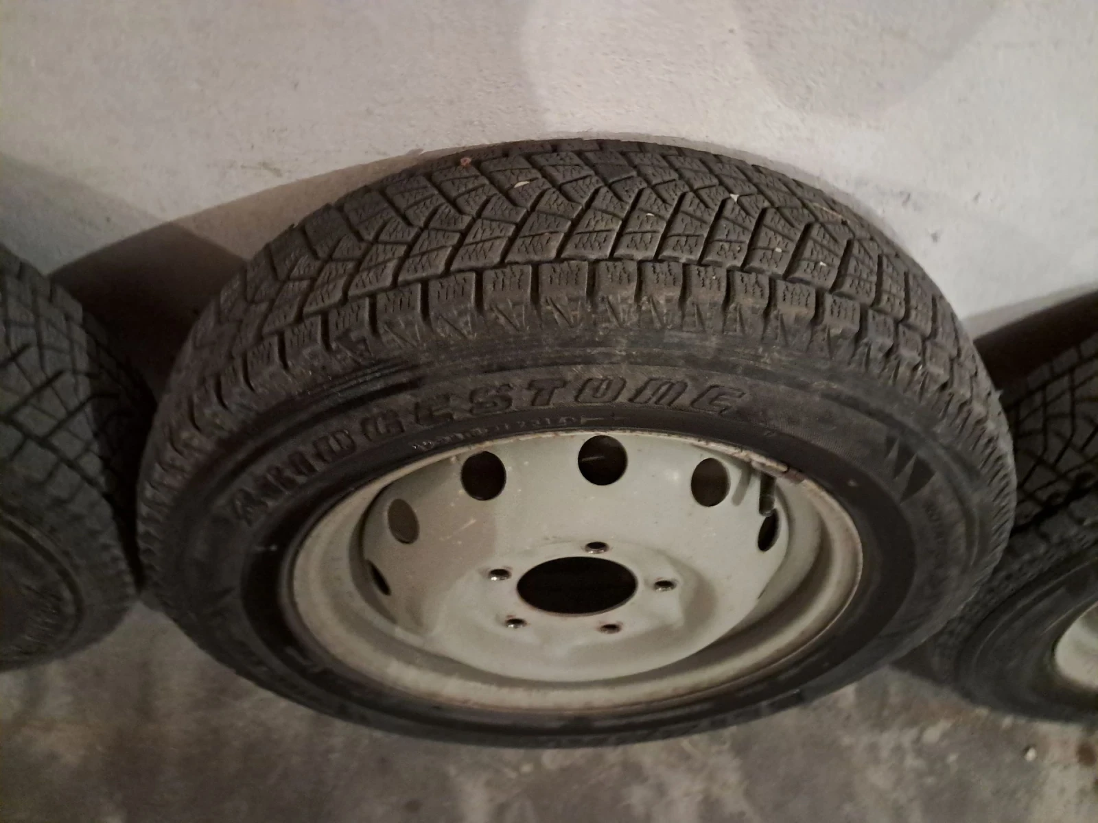    175/80R16  Lada Niva | Mobile.bg   10