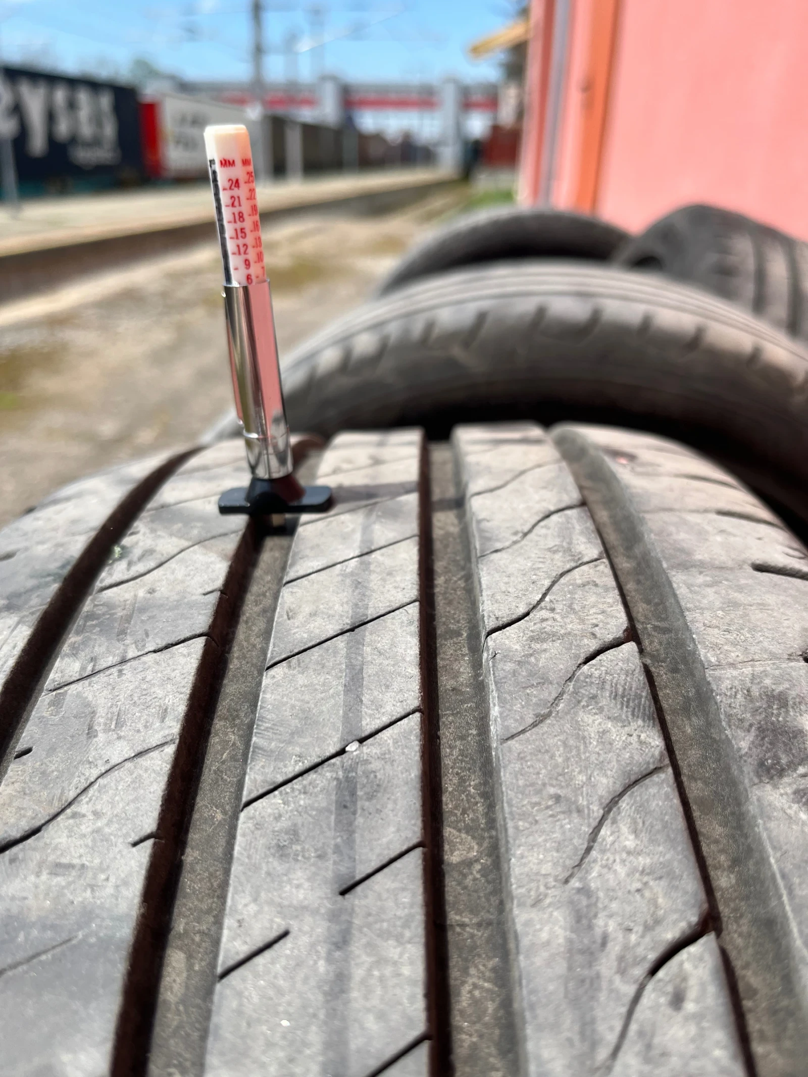 Гуми Летни 225/45R17, снимка 10 - Гуми и джанти - 54264642