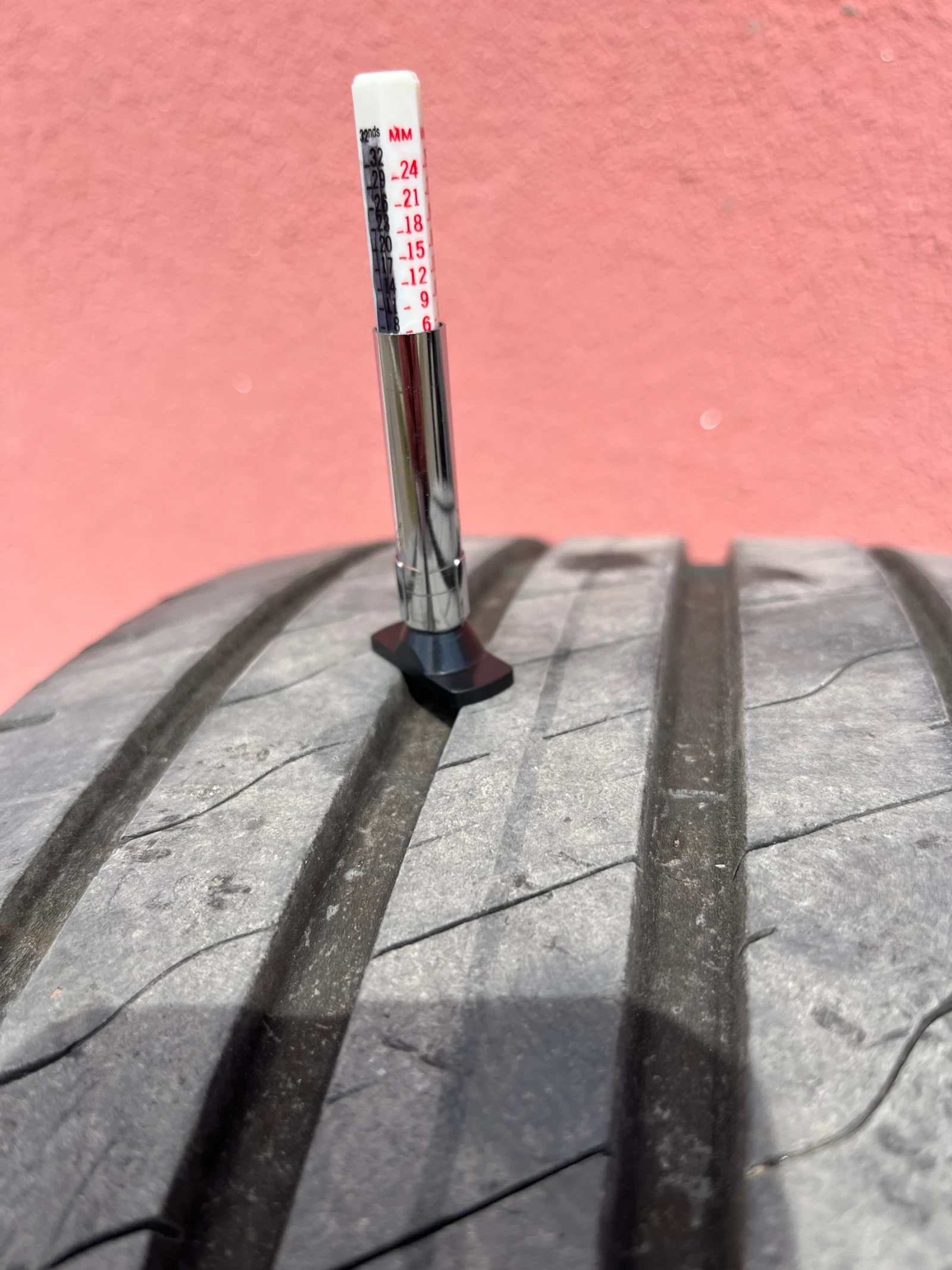 Гуми Летни 225/45R17, снимка 11 - Гуми и джанти - 54264642