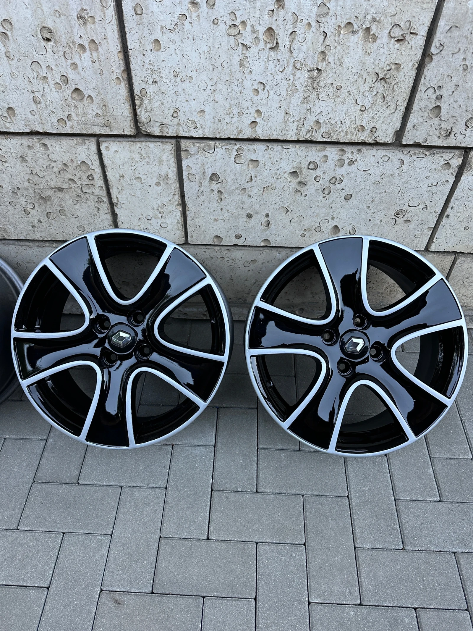 Джанти за Renault Clio, снимка 5 - Гуми и джанти - 56011163
