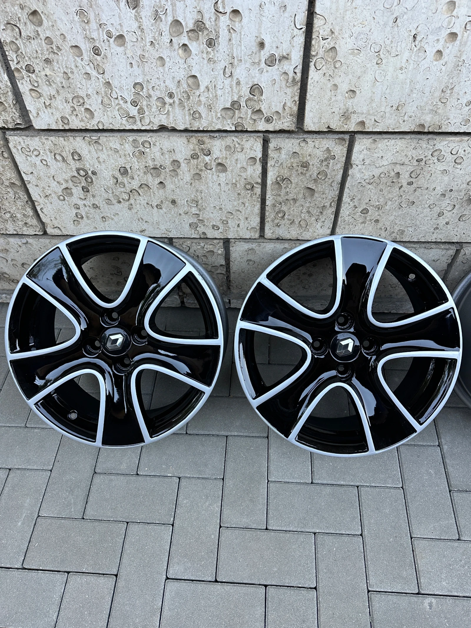 Джанти за Renault Clio, снимка 4 - Гуми и джанти - 56011163