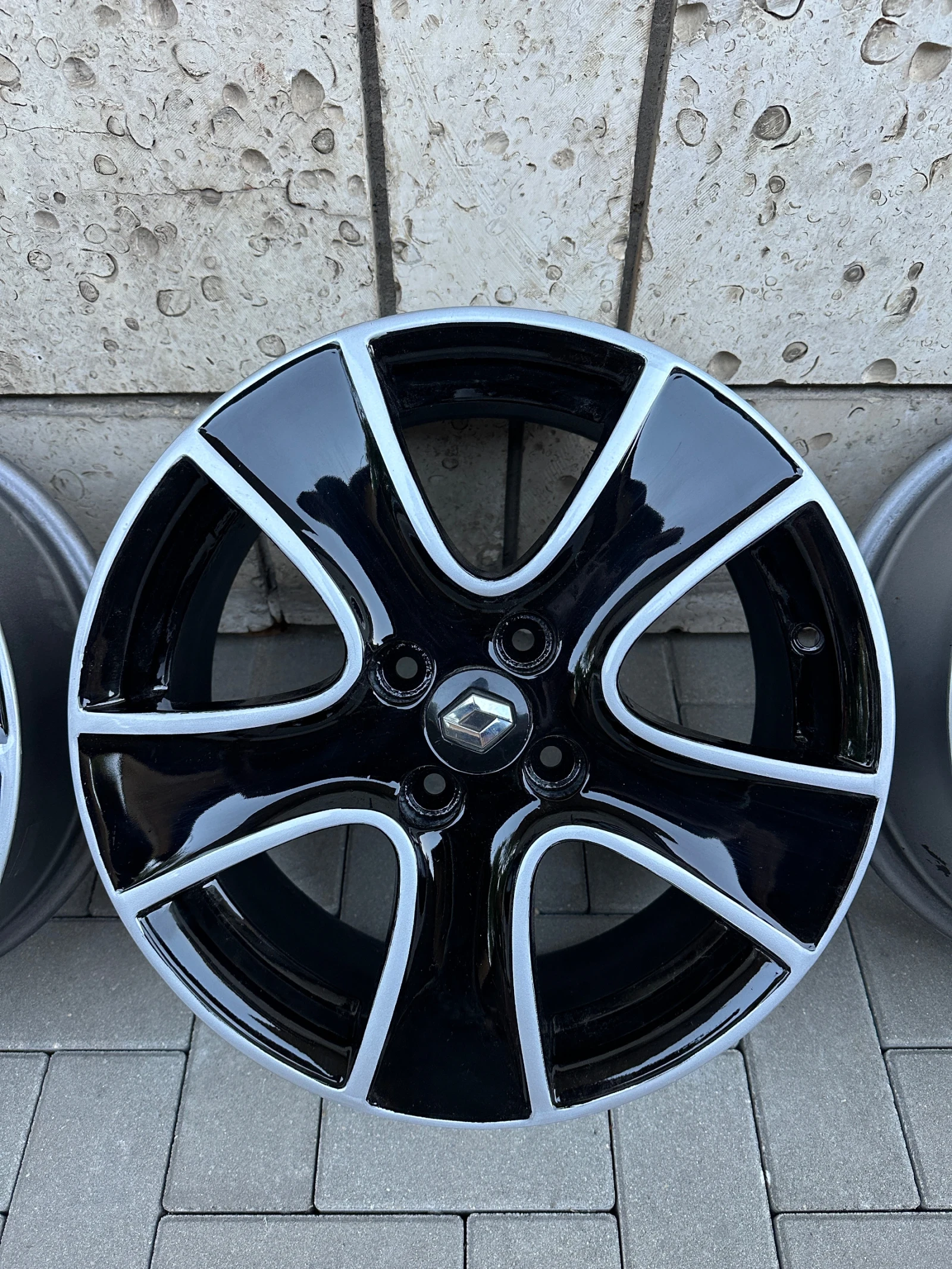 Джанти за Renault Clio, снимка 8 - Гуми и джанти - 56011163