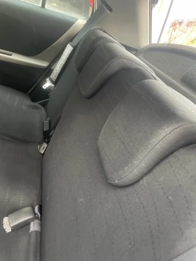 Toyota Yaris Luna, снимка 13