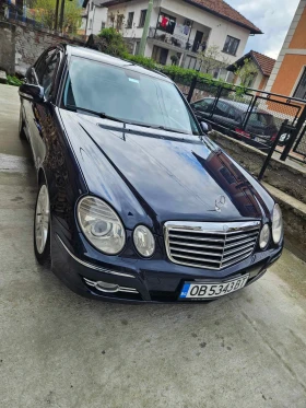 Mercedes-Benz E 320, снимка 1