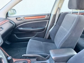 Honda Accord Първи собственик уникален автомобил 2.2 154 кс, снимка 9