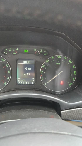 Skoda Octavia 1.9tdi DSG 6 - 2999 € / 5865.53 лв. - 40154963 14