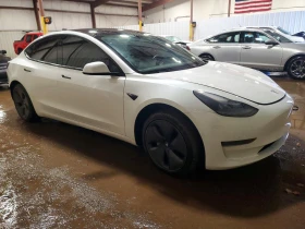 Tesla Model 3 !!УНИКАТ!! #ПЪЛНО ОБОРУДВАНЕ# !ПАНОРАМА | Auto.bg — изображение 3
