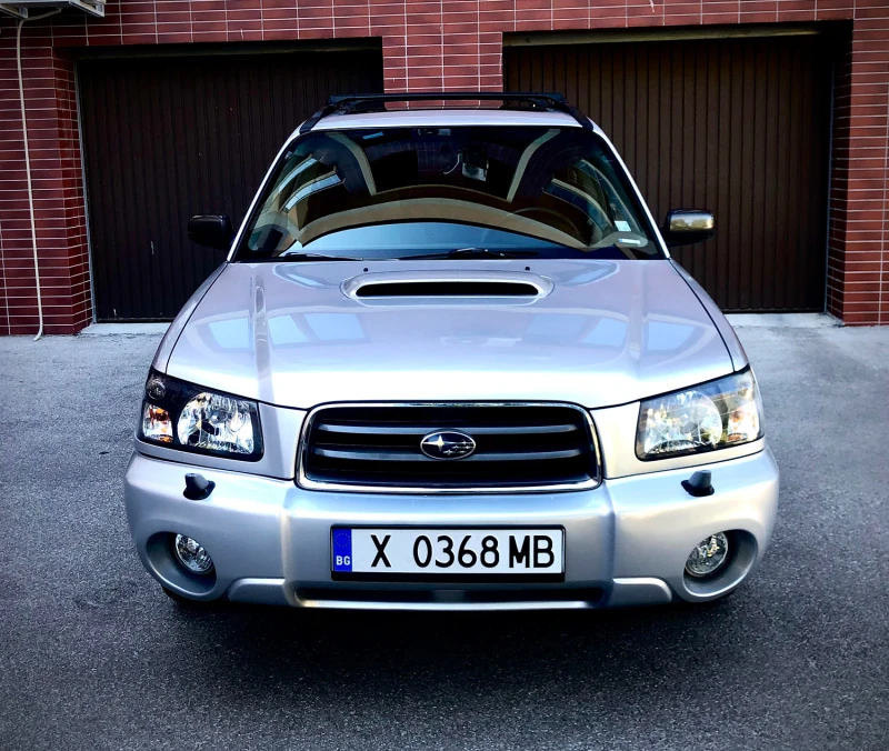 Subaru Forester 2.0 Turbo Automatic, снимка 2 - Автомобили и джипове - 47633775