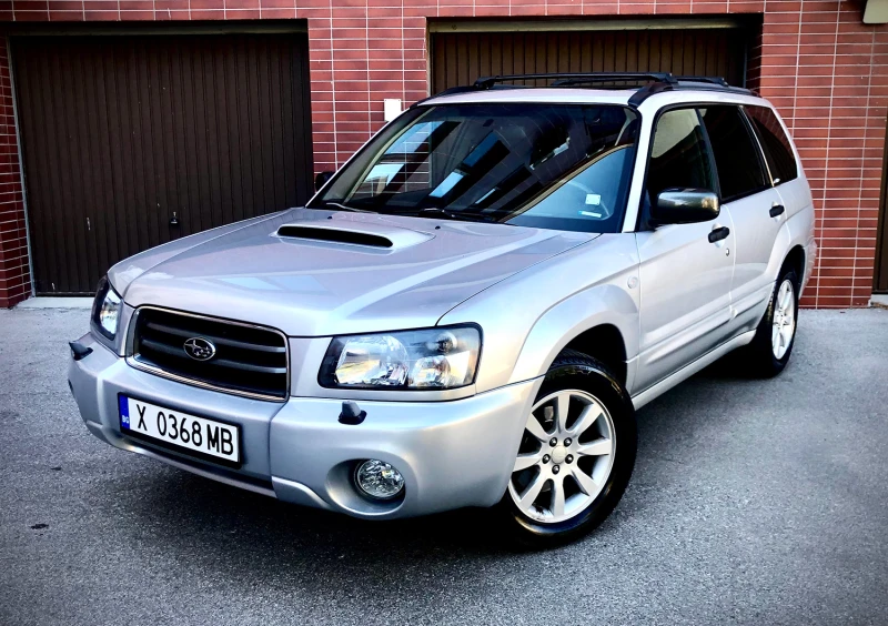 Subaru Forester 2.0 Turbo Automatic, снимка 1 - Автомобили и джипове - 47633775