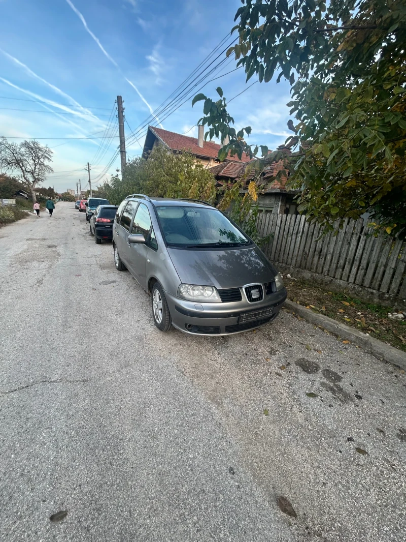 Seat Alhambra, снимка 12 - Автомобили и джипове - 48610337