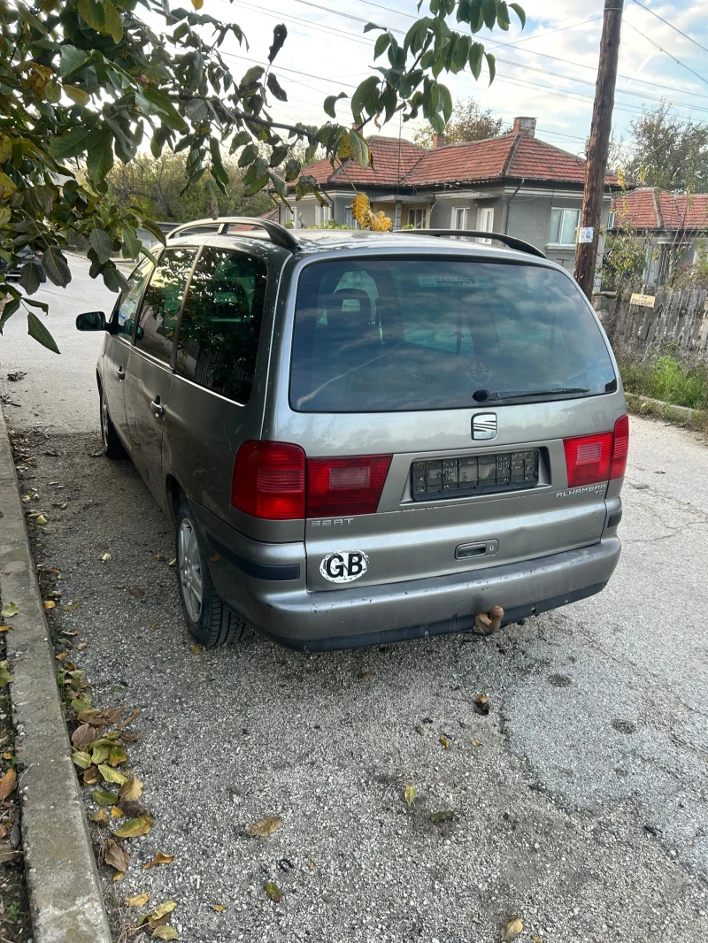 Seat Alhambra, снимка 9 - Автомобили и джипове - 48610337