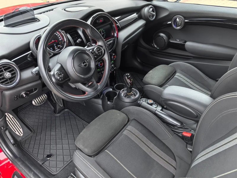 Mini John Cooper Works, снимка 10 - Автомобили и джипове - 47823860