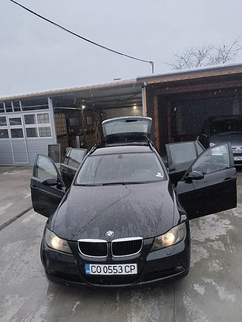 BMW 320, снимка 1 - Автомобили и джипове - 48473583