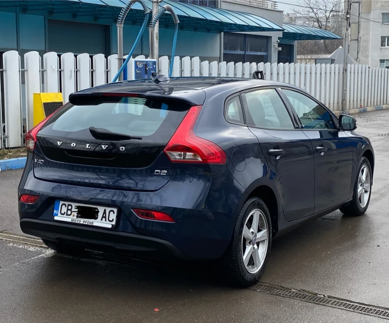 Volvo V40, снимка 4 - Автомобили и джипове - 48894200