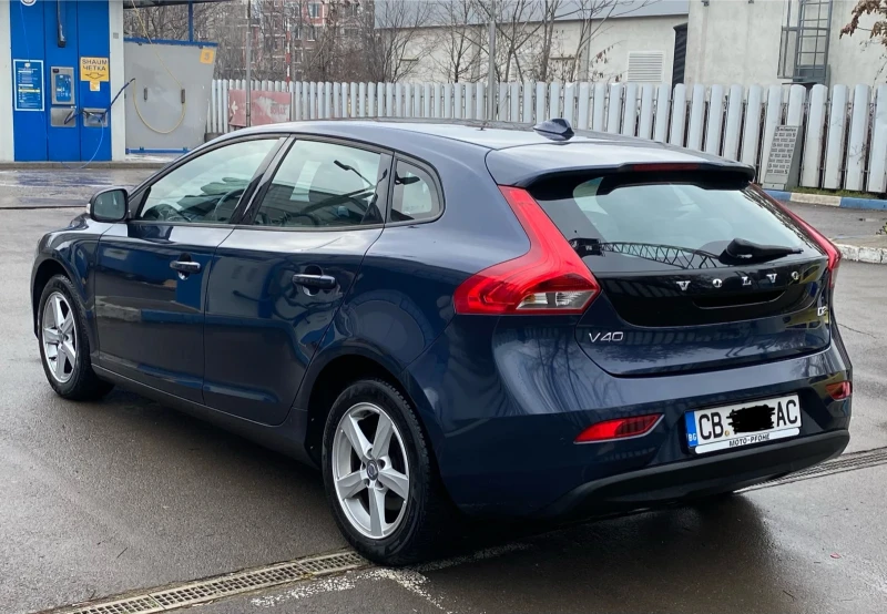 Volvo V40, снимка 5 - Автомобили и джипове - 48894200