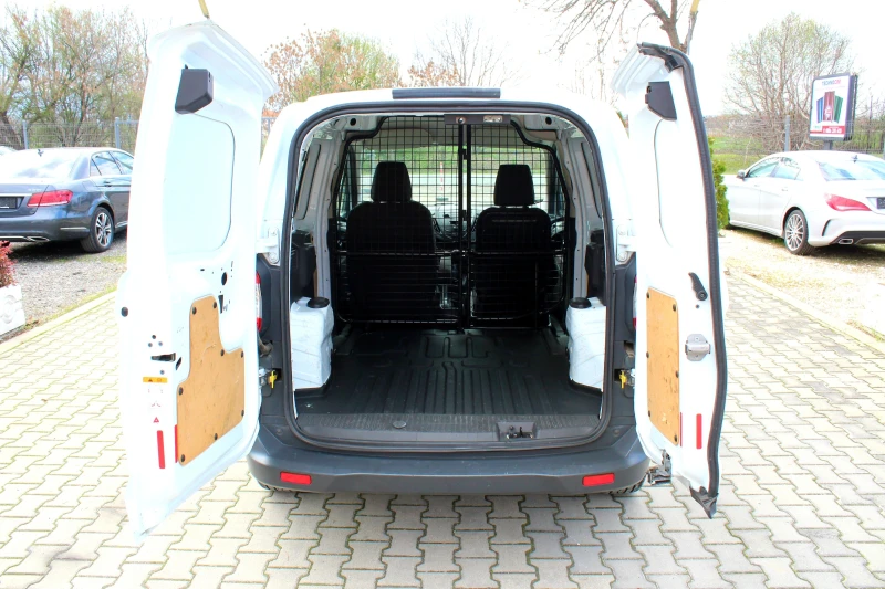 Ford Courier 1.5TDCi СОБСТВЕН ЛИЗИНГ, снимка 9 - Автомобили и джипове - 49756070