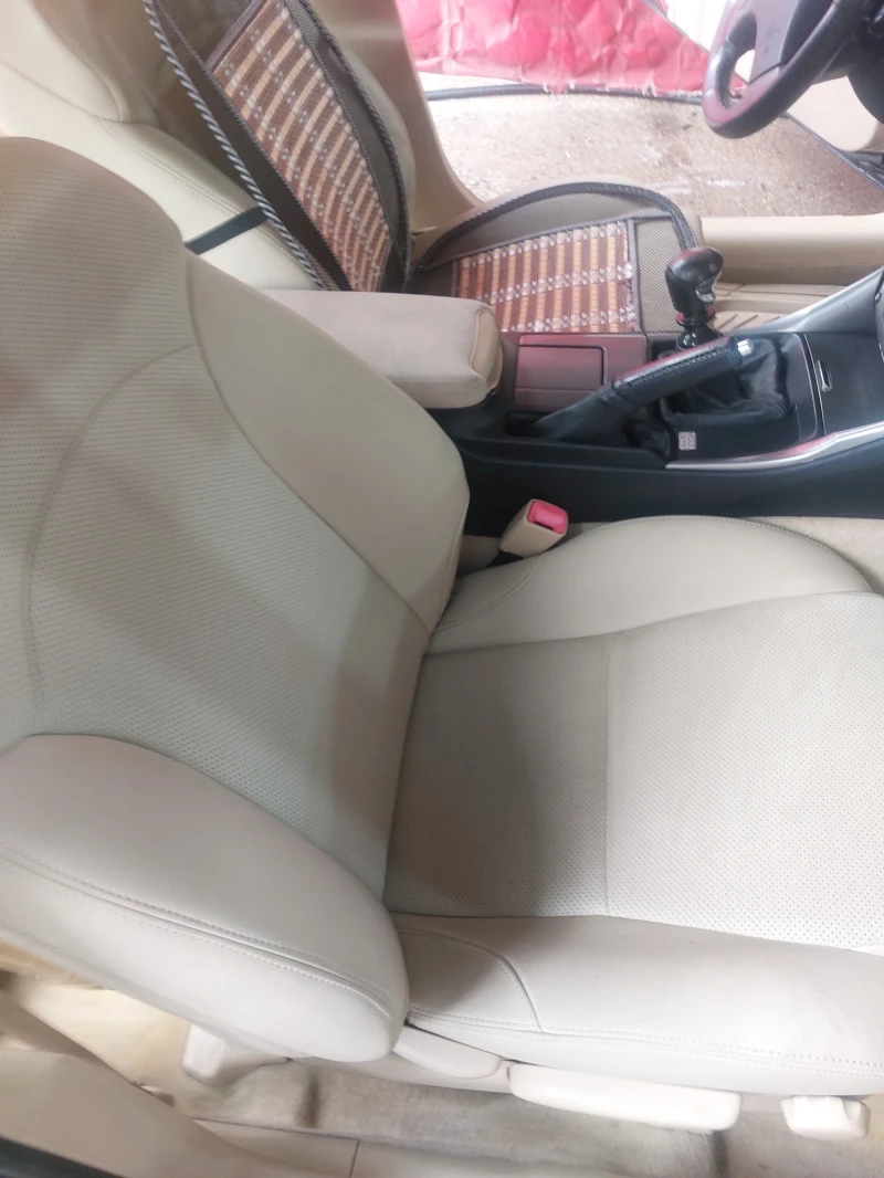 Lexus IS 220d, снимка 8 - Автомобили и джипове - 50257480