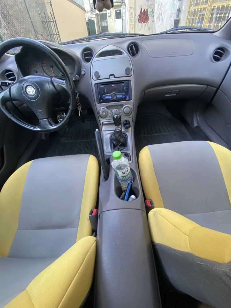 Toyota Celica 1.8VVTL ГАЗ.ИНЖ, снимка 11 - Автомобили и джипове - 52371666