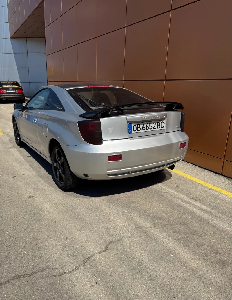 Toyota Celica 1.8VVTL ГАЗ.ИНЖ, снимка 9 - Автомобили и джипове - 52371666