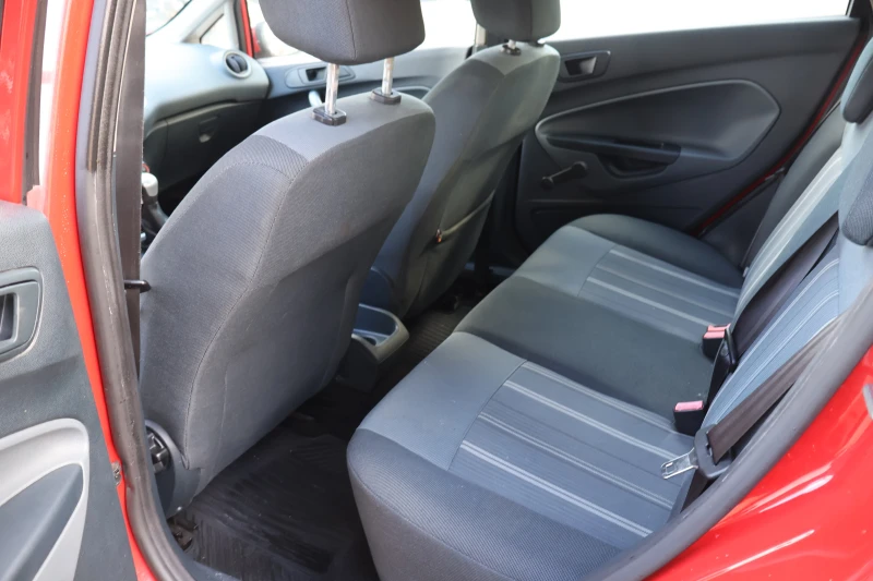 Ford Fiesta, снимка 13 - Автомобили и джипове - 52419203