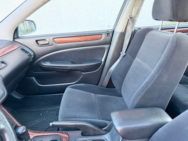 Honda Accord Първи собственик уникален автомобил 2.2 154 кс, снимка 9 - Автомобили и джипове - 53114402