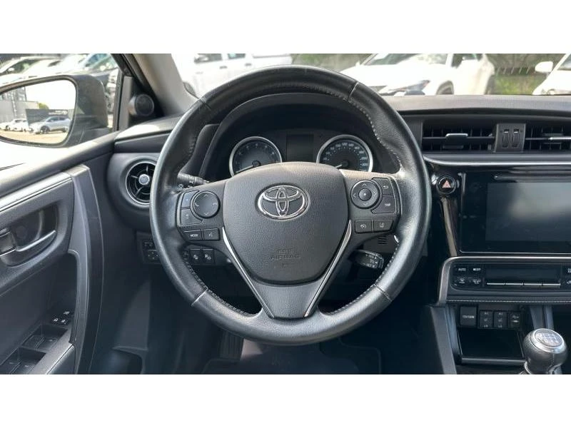 Toyota Corolla COROLLA SDN 1.6P PREMIUM - изображение 9