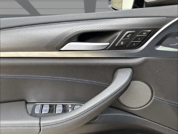 BMW iX3 = M-Sport = Shadow Line Гаранция - изображение 4