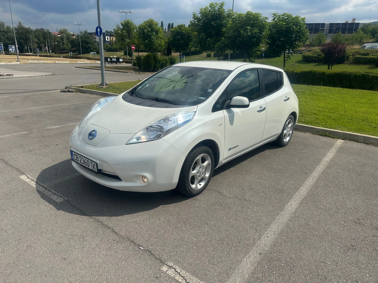 Nissan Leaf  | Mobile.bg � ����������� 14