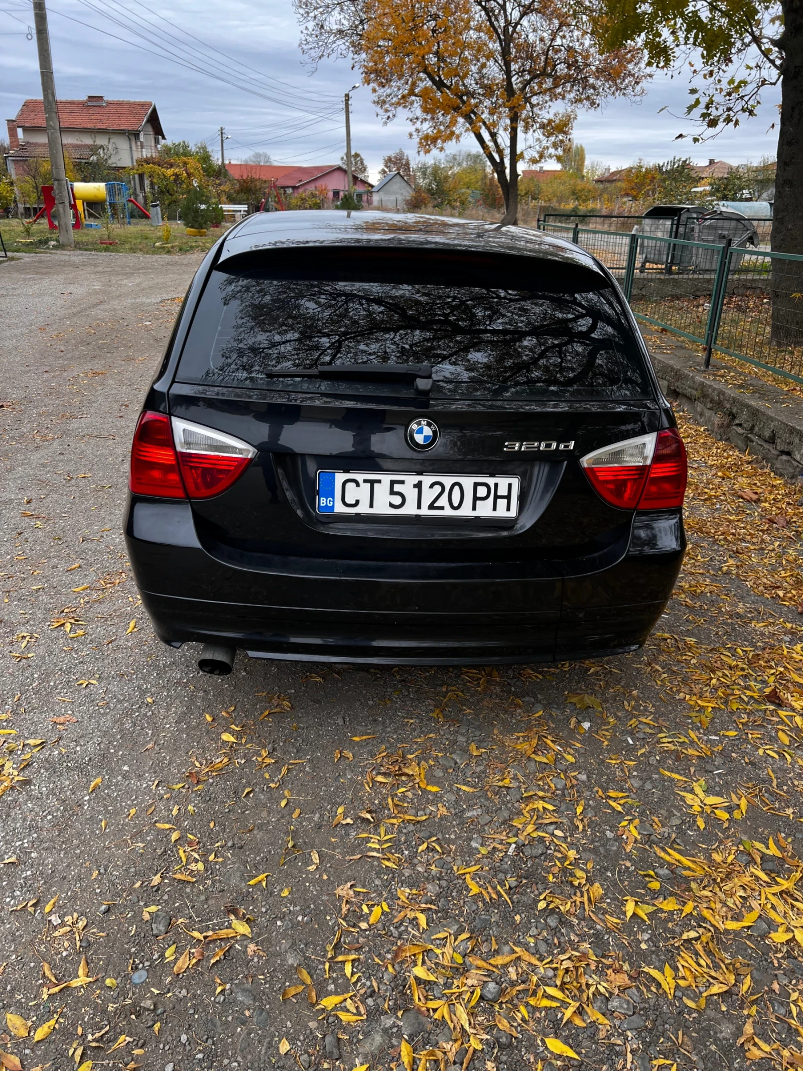 BMW 320 E90 - изображение 3