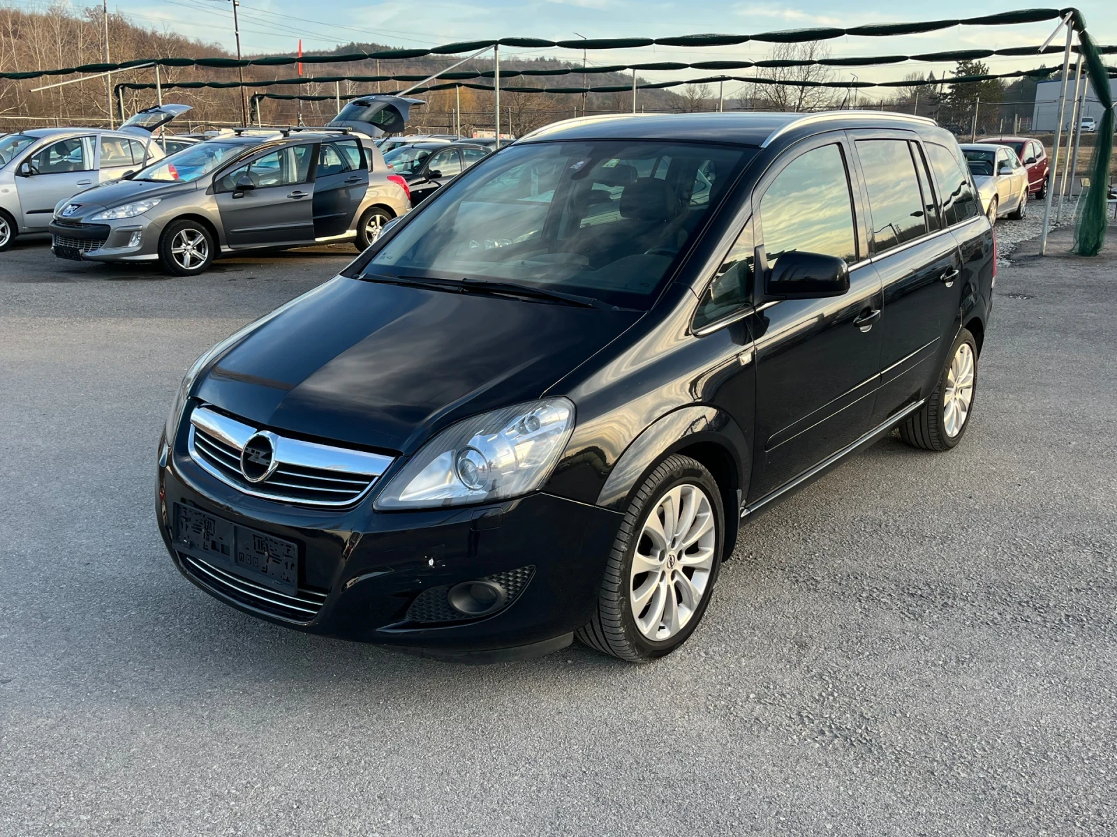 Opel Zafira 1.9CDTI 120кс 7-Места - [1] 