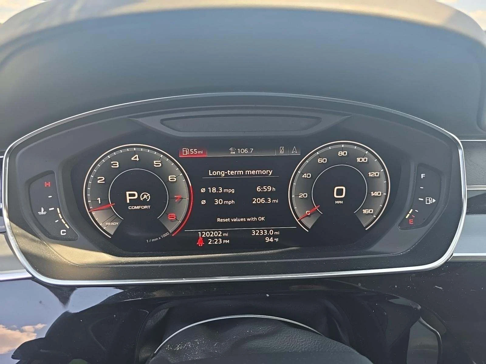 Audi A8 МАСАЖ* HEADUP* 360* B&O* ОБДУХ* KEYLESS* PANO* AMB - изображение 9